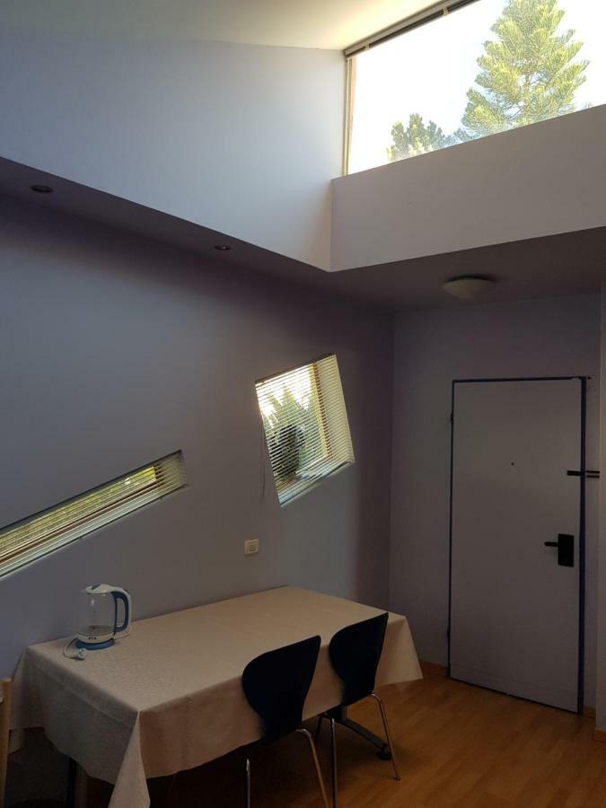 Bright, Inviting, Unique Architecture, Great Location Flat Apartment Bet Shemesh Exterior foto
